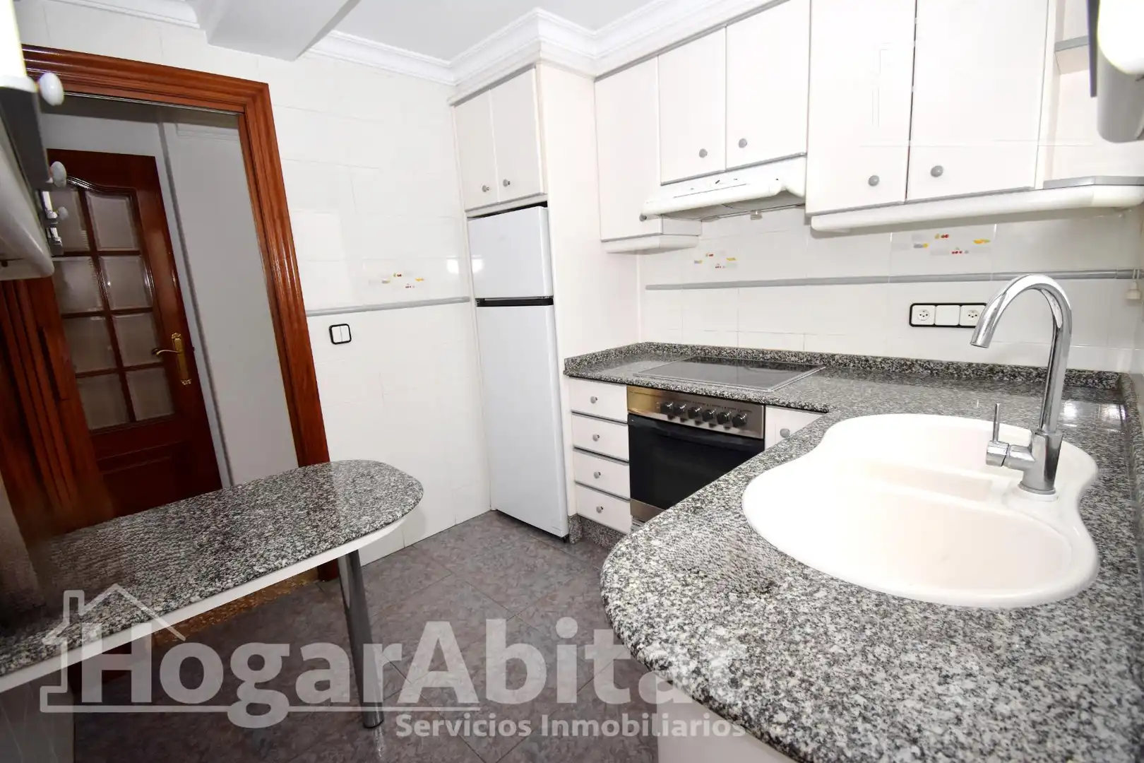 Kitchen of Flat for sale in Alaquàs  with Air Conditioner and Balcony