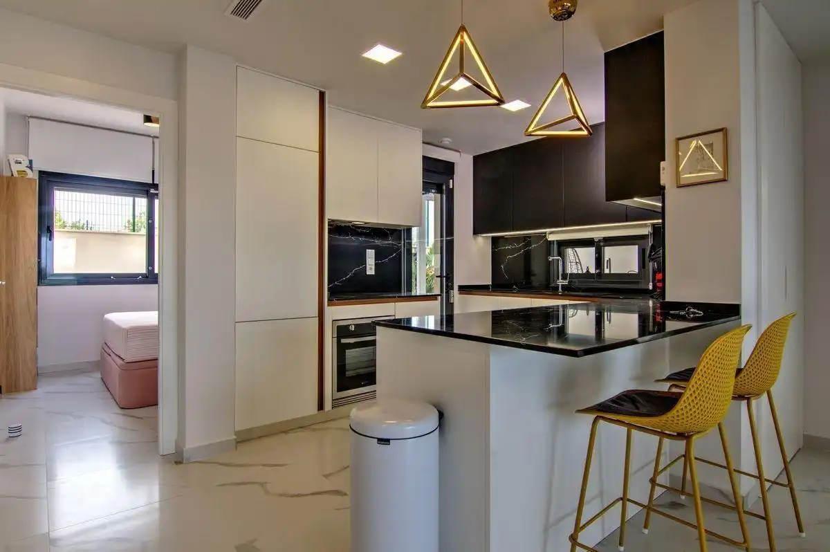 Chalet en venta en San Miguel de Salinas, imagen 3