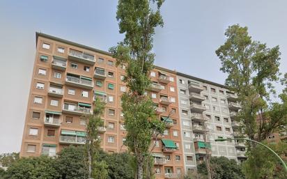 Exterior view of Flat for sale in  Barcelona Capital  with Balcony