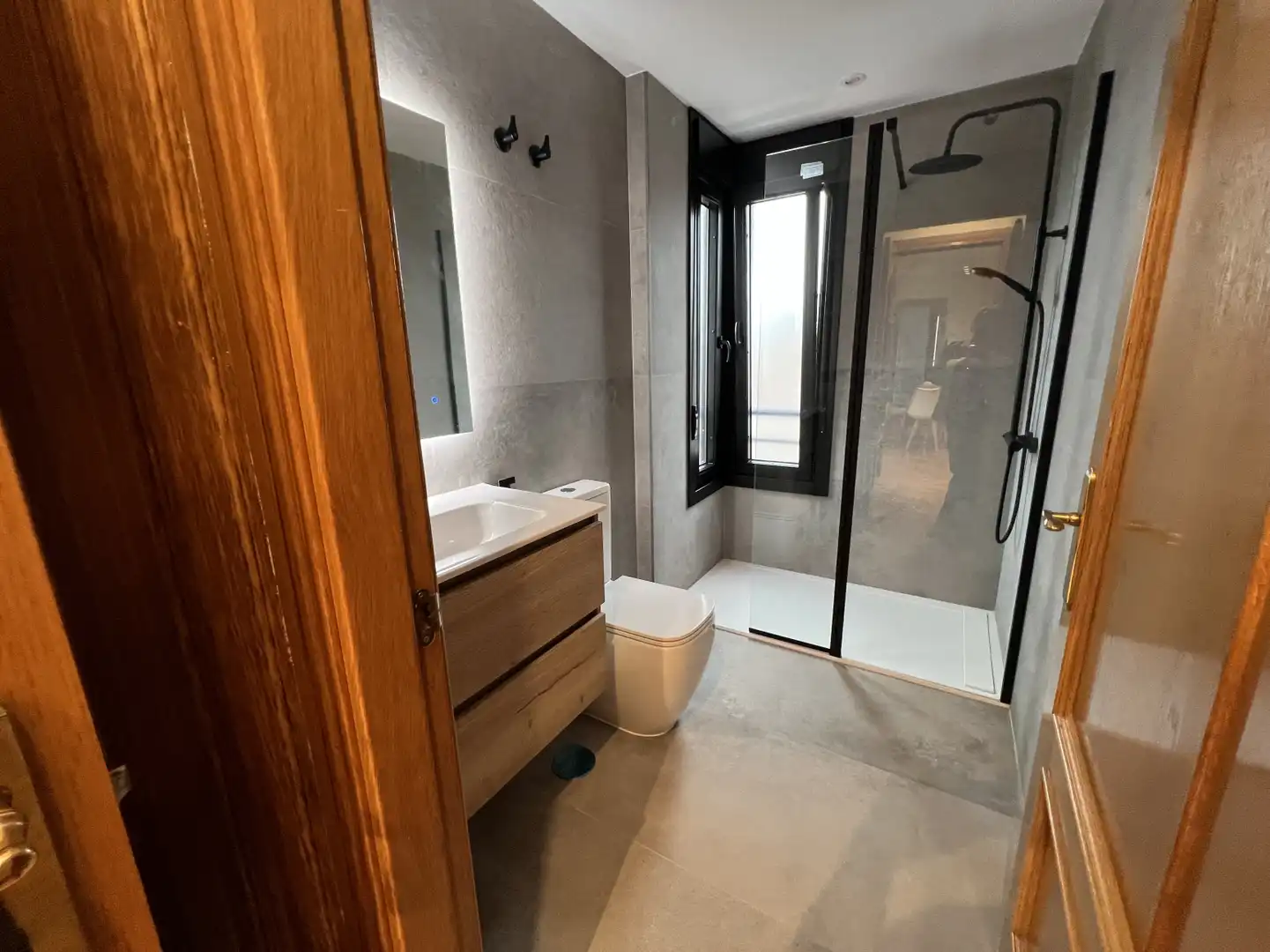 Bany de Àtic de lloguer en Gijón  amb Calefacció, Parquet i Terrassa