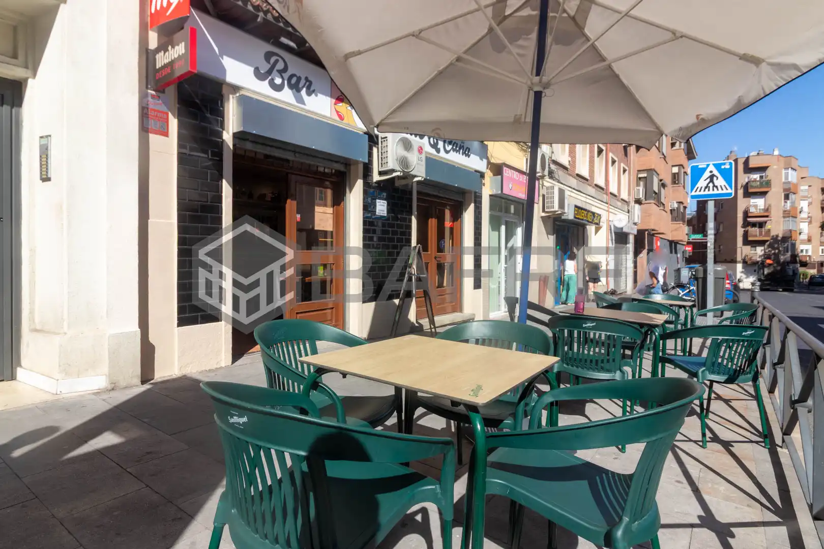 Terrassa de Local en venda en Madrid