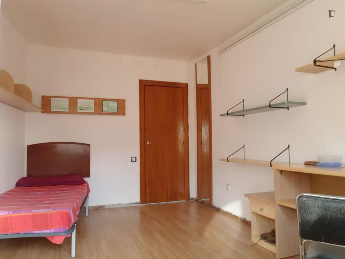 Casa o xalet per a compartir a Juslibol
