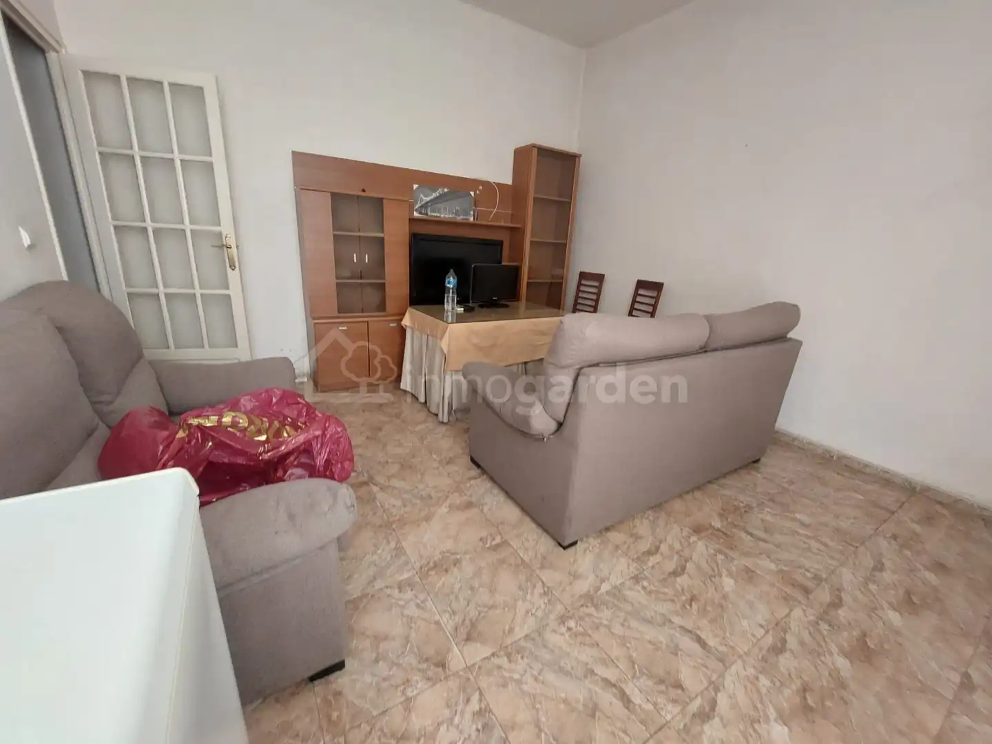 Living room of Flat for rent in Córdoba  with Air Conditioner, Furnished and Washing machine