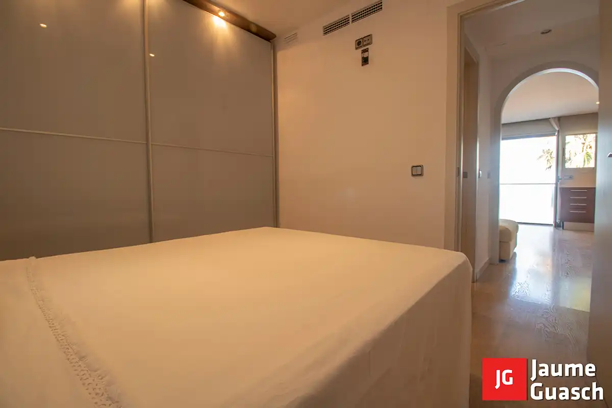 Bedroom of Flat for sale in Torredembarra  with Air Conditioner, Heating and Parquet flooring