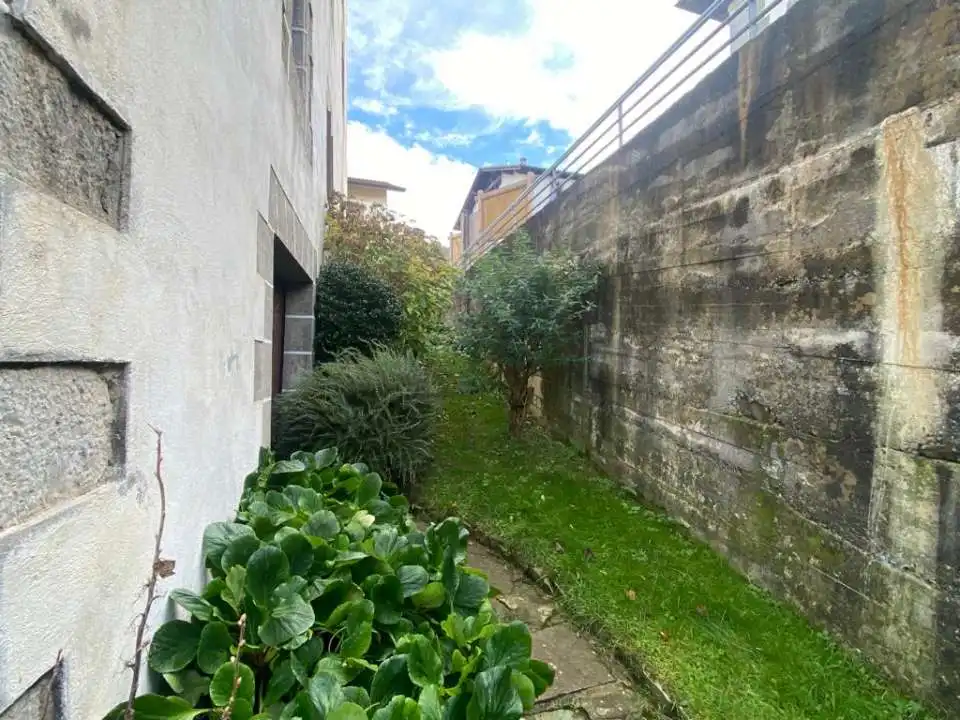 Jardí de Casa o xalet en venda en Berastegi amb Jardí privat i Traster