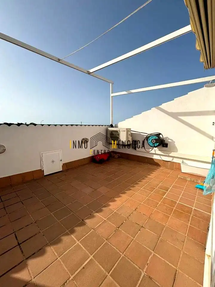 Vista exterior de Dúplex en venda en Ciutadella de Menorca amb Aire condicionat i Terrassa