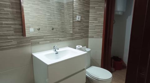 Foto 3 de Piso de alquiler en Calle Punta Umbría, Sector Sur,  Córdoba Capital