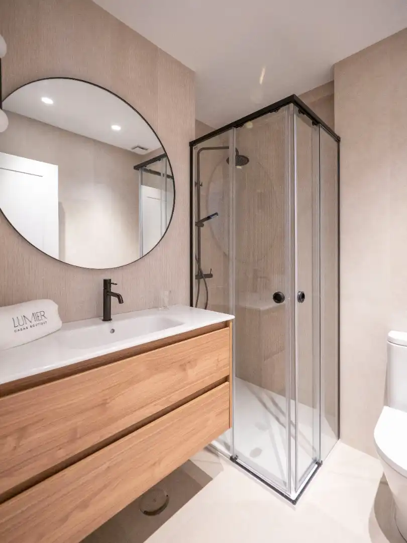 Baño de Piso en venta en Madrid con Aire acondicionado, Calefacción y Amueblado