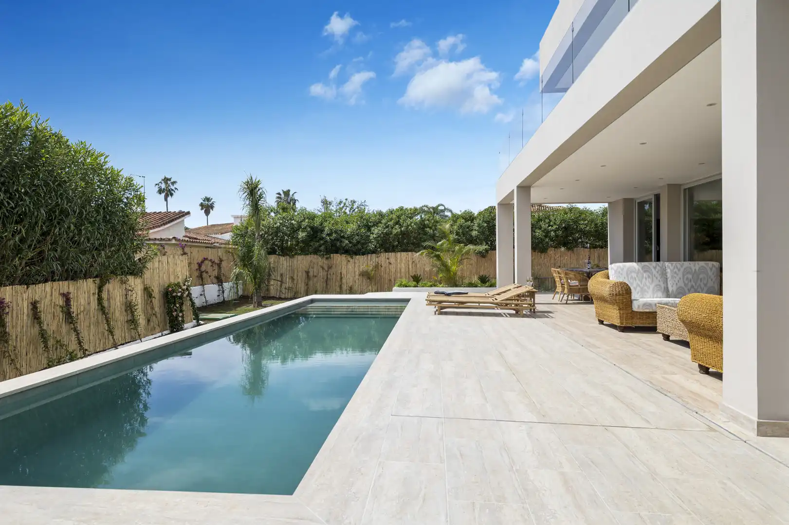 Piscina de Casa o chalet en venta en Marbella con Aire acondicionado, Jardín privado y Terraza