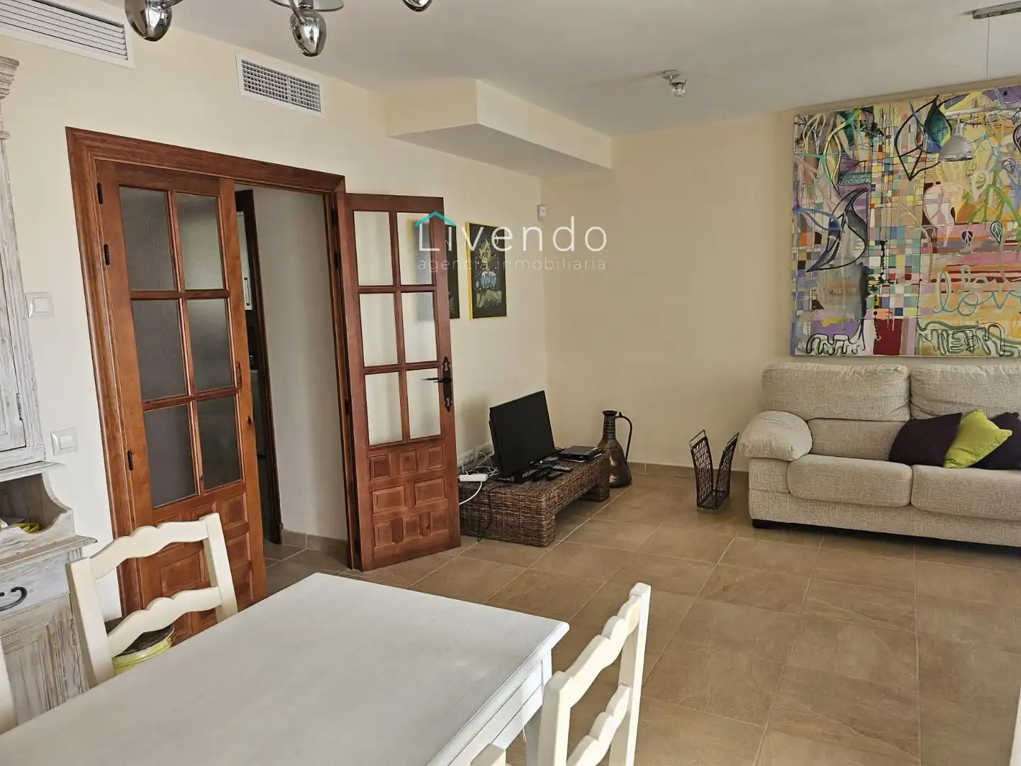 Sala d'estar de Casa adosada en venda en Vejer de la Frontera amb Aire condicionat, Calefacció i Terrassa