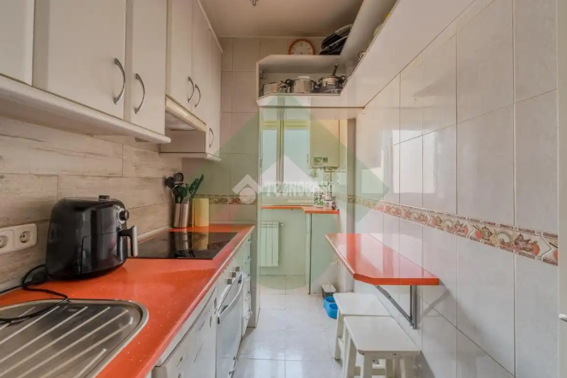 Kitchen of Flat for sale in Madrid  with Air Conditioner and Heating