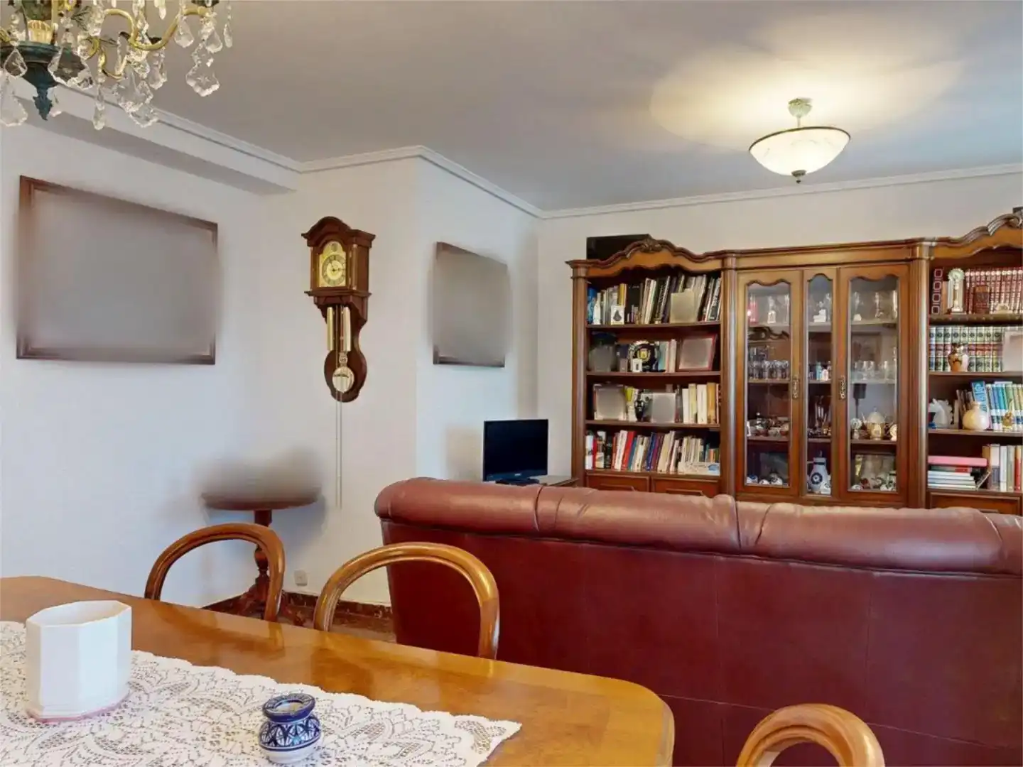 Sala d'estar de Casa adosada en venda en Cadrete