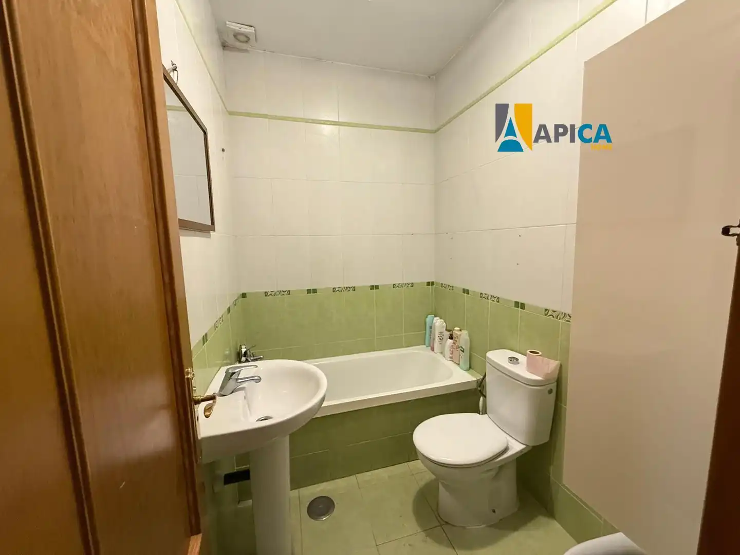 Bathroom of Houses for sale in Chiclana de la Frontera  with Terrace