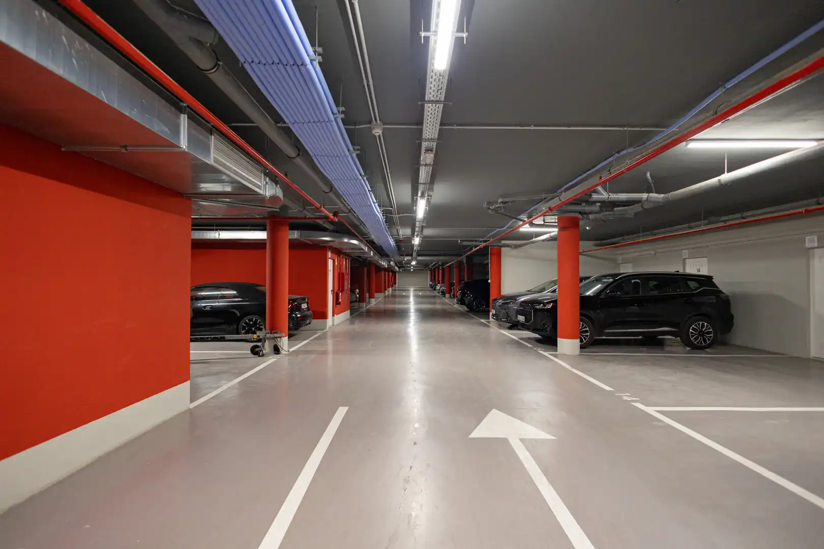 Parking of Attic for sale in Marbella  with Air Conditioner, Heating and Terrace