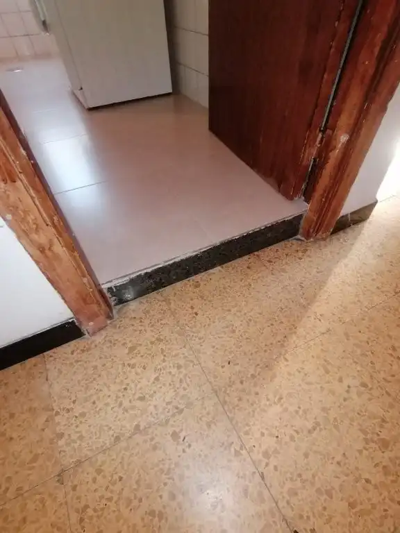Pis en venda en Gijón  amb Moblat i Forn