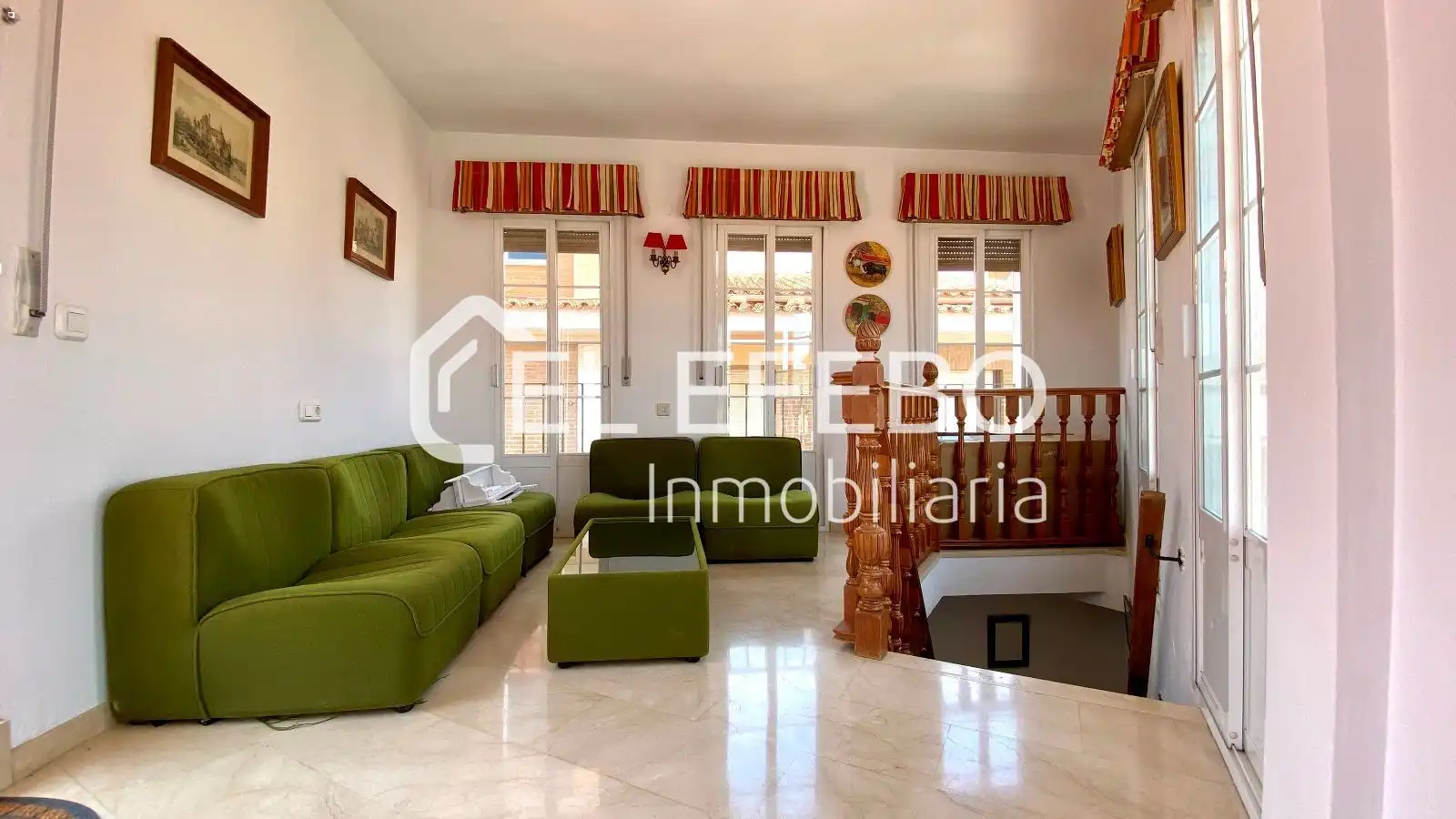 Sala d'estar de Dúplex de lloguer en Antequera amb Aire condicionat, Calefacció i Terrassa