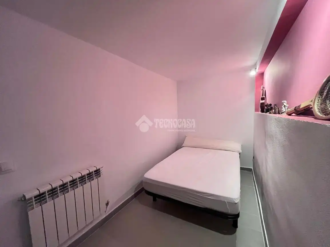Habitación de Casa o chalet en venta en Los Navalmorales con Aire acondicionado, Calefacción y Amueblado