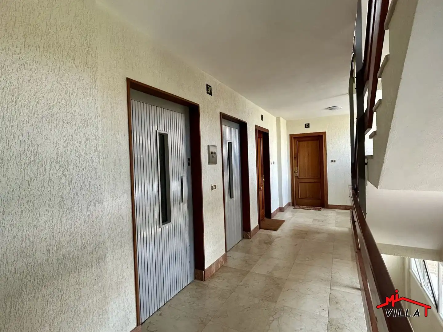 Pis en venda en Laredo amb Calefacció, Terrassa i Traster