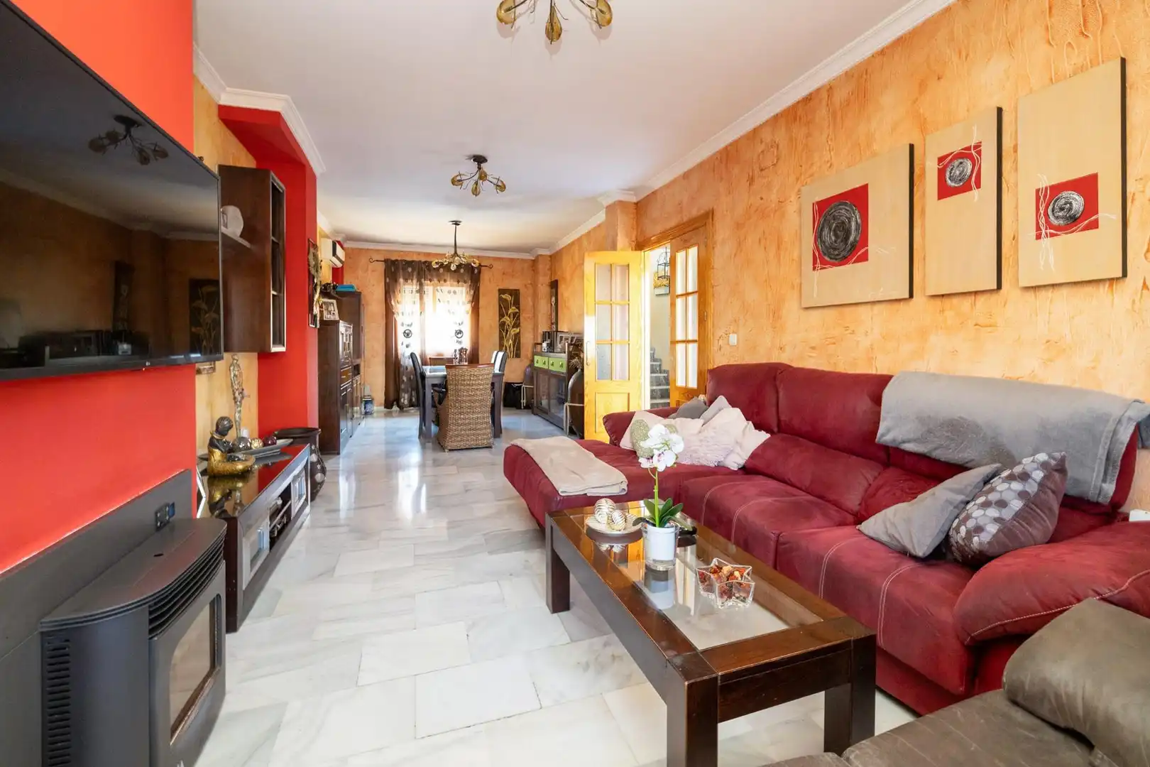Sala de estar de Casa o chalet en venta en Cúllar Vega con Aire acondicionado, Calefacción y Jardín privado