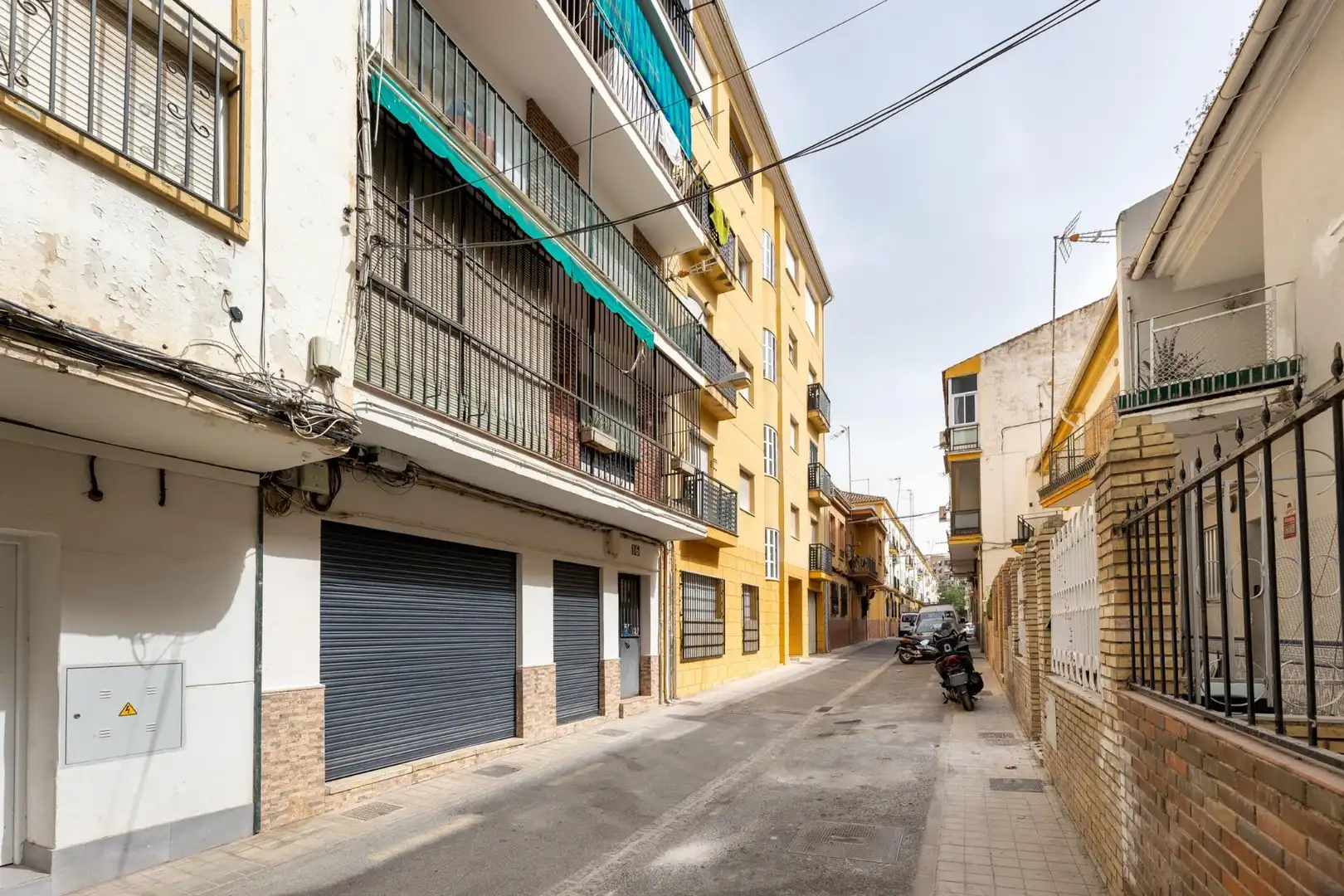 Exterior view of Commercial properties for sale in Granada