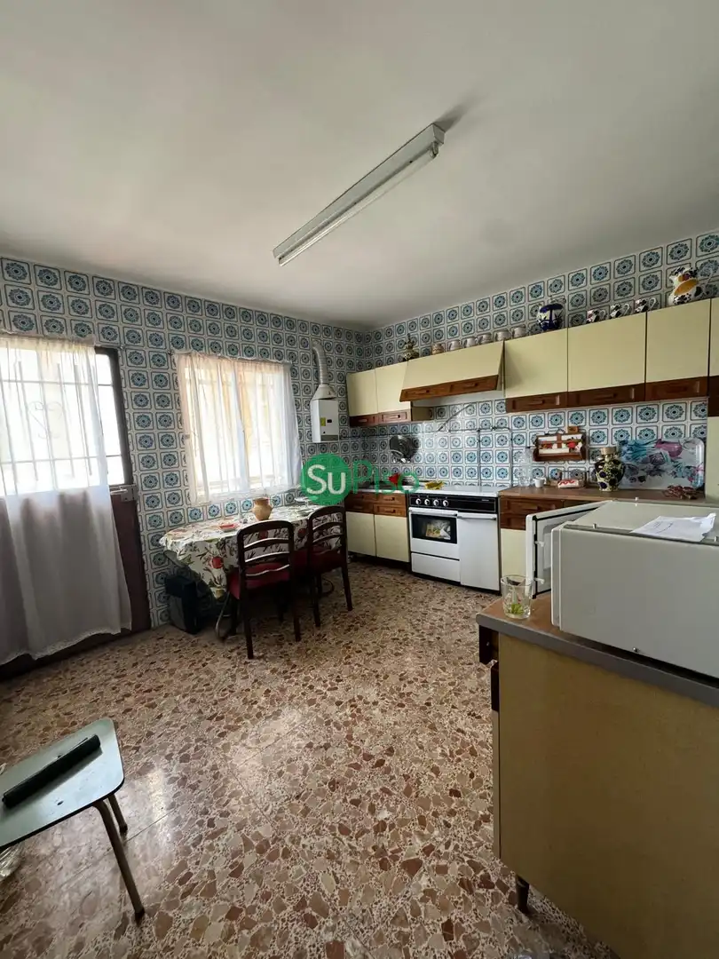Casa adosada en venta en Avenida Rufino Rubio, 9, Yeles
