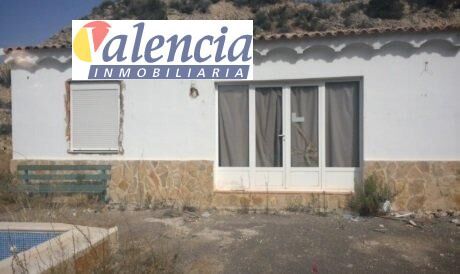 Exterior view of House or chalet for sale in Pedralba  with Private garden and Swimming Pool
