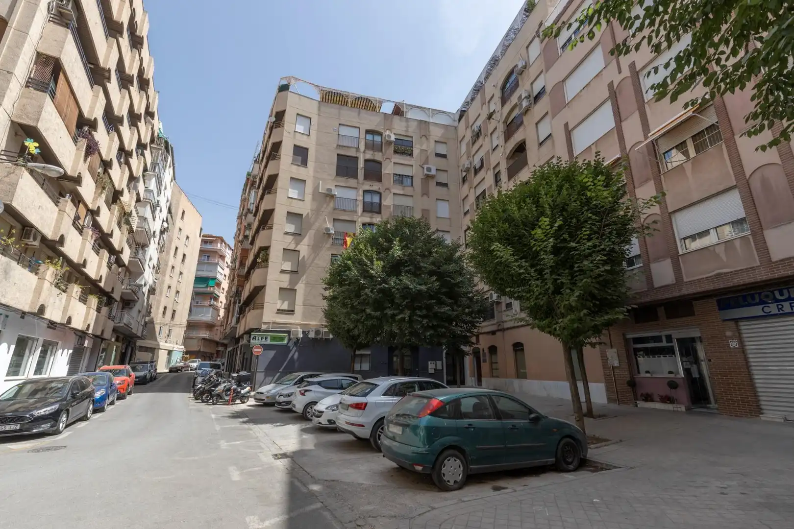 Vista exterior de Piso en venta en Granada