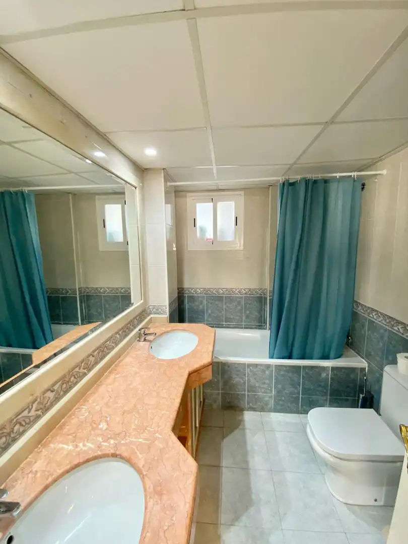 Bathroom of Apartments for rent in Marbella  with Air Conditioner, Furnished and Balcony