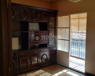 Living room of Flat for sale in  Zaragoza Capital  with Air Conditioner and Terrace
