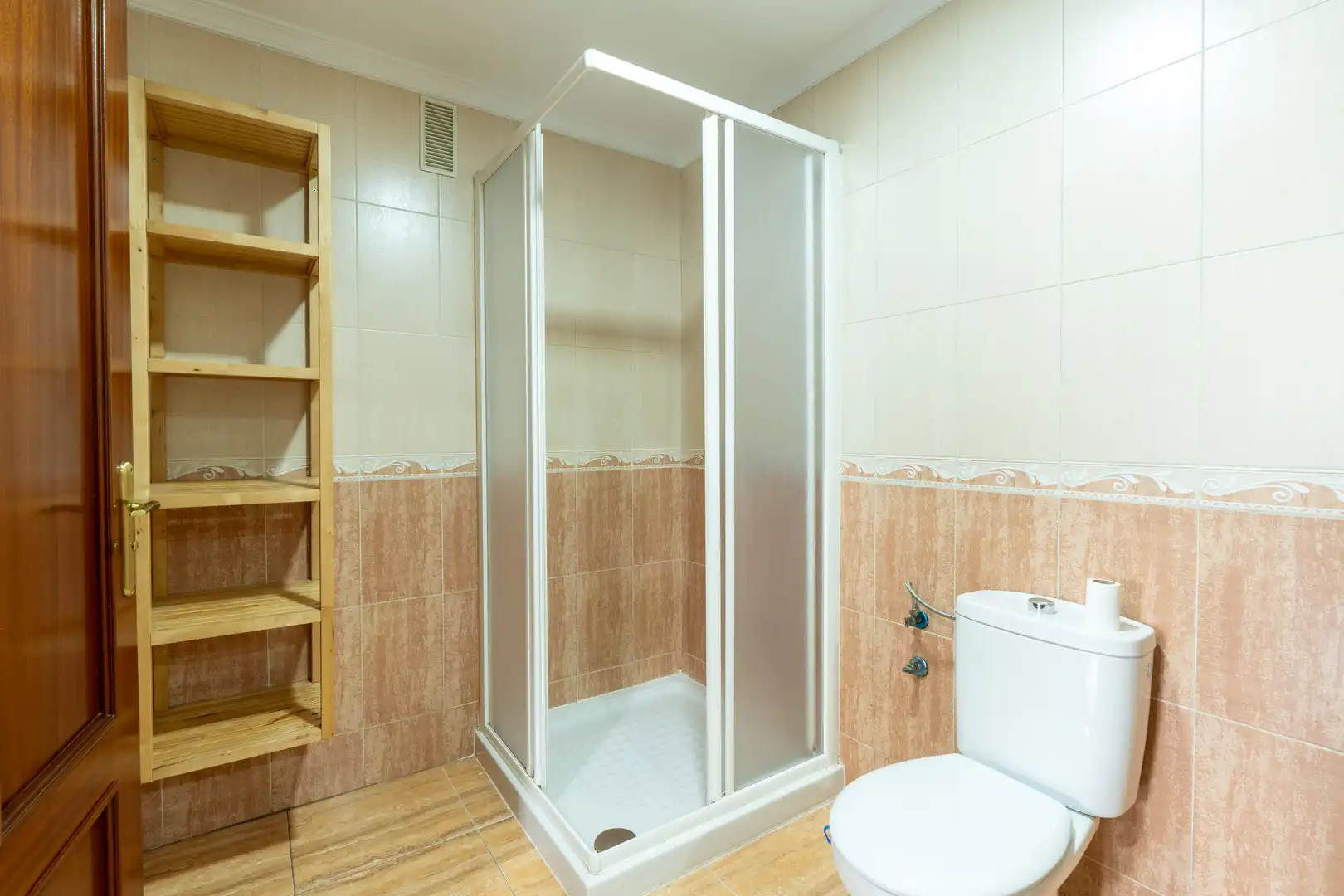 Bathroom of Flat for sale in Ingenio pueblo
