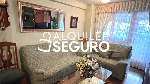 Foto 5 de Piso de alquiler en Fuentebella, El Nido - Las Fuentes, Parla