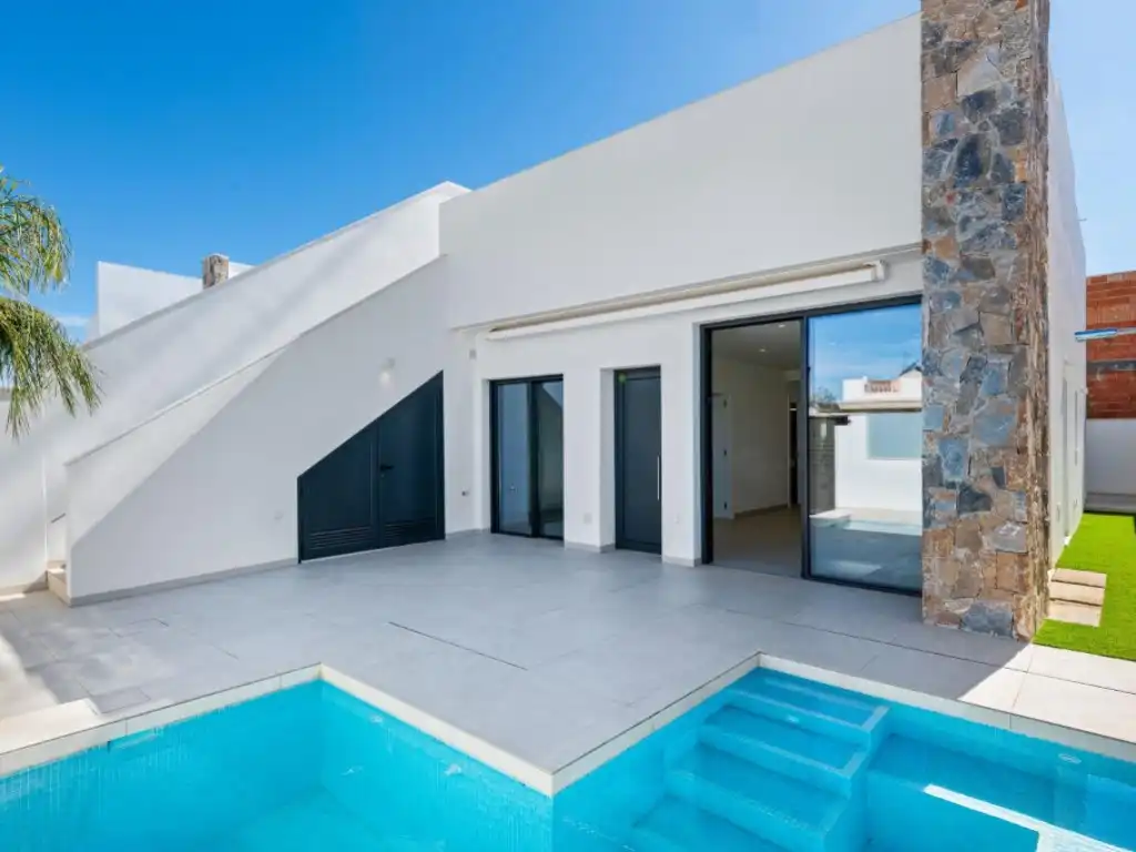 Casa con piscina en venta en San Javier ciudad