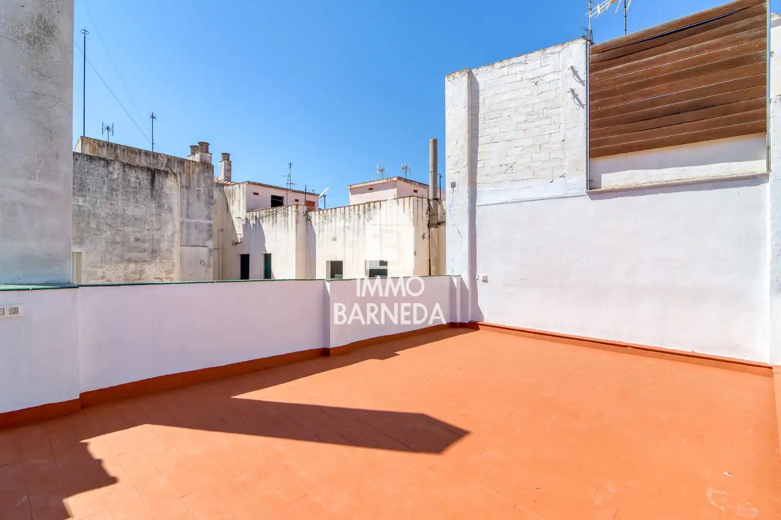Vista exterior de Casa o xalet en venda en Roses amb Calefacció, Terrassa i Forn