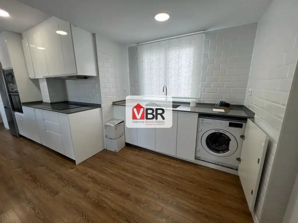 Küche von Wohnung zur Miete in Valencia mit Klimaanlage, Heizung und Terrasse