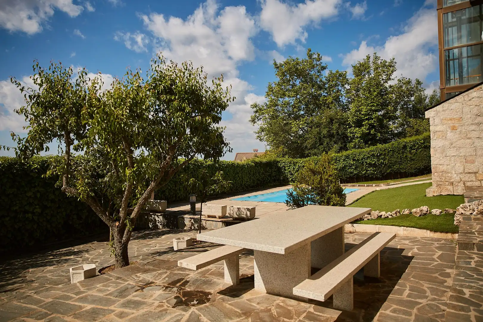 Garden of Houses for sale in Miraflores de la Sierra  with Air Conditioner, Heating and Private garden