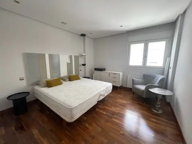 Maisonette zur Miete in Carrer Tomás López Torregrosa, Barrio del Centro