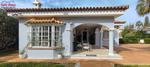 Casa-chalet en Venta en Sancti Petri