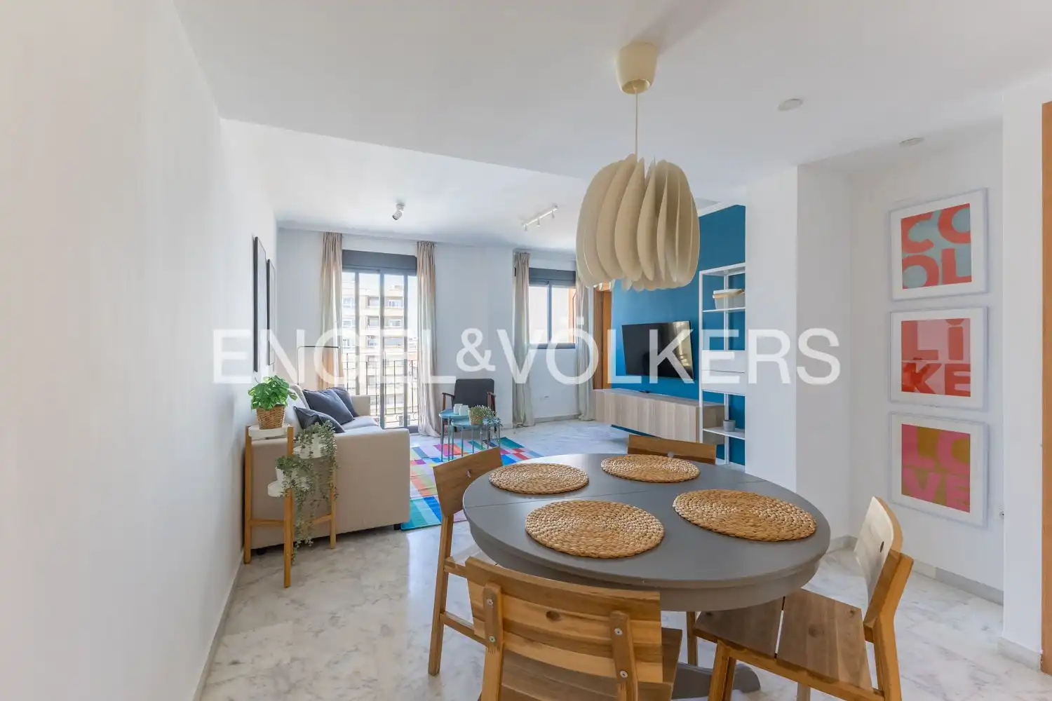 Sala d'estar de Àtic de lloguer en Valencia amb Aire condicionat, Calefacció i Terrassa