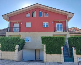 Exterior view of Single-family semi-detached for sale in Cardeñajimeno  with Heating, Private garden and Parquet flooring