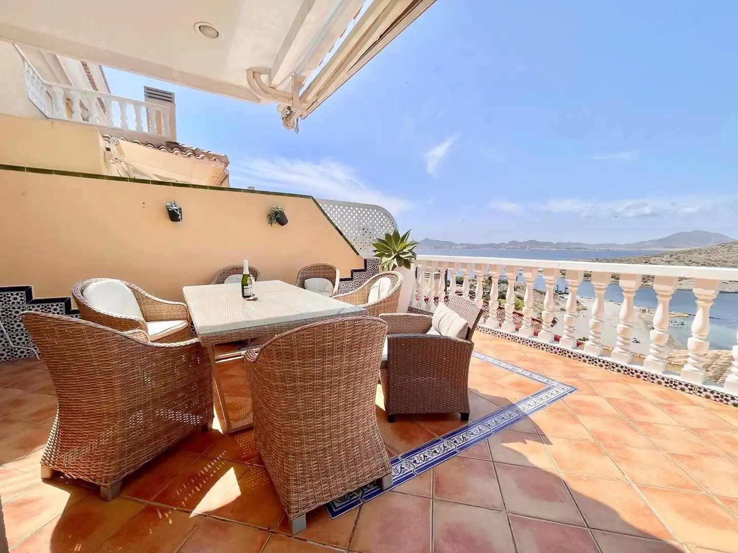 Terrasse von Haus oder Chalet zur Miete in La Manga del Mar Menor mit Klimaanlage, Heizung und Terrasse