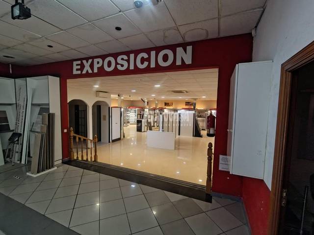 Terreno industrial en Venta en C/ de Diciembre en Rejas