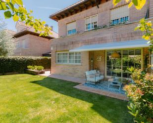 Garten von Einfamilien-Reihenhaus miete in Majadahonda mit Klimaanlage, Terrasse und Balkon