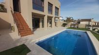 Swimming pool of House or chalet for sale in Algeciras  with Air Conditioner, Private garden and Swimming Pool