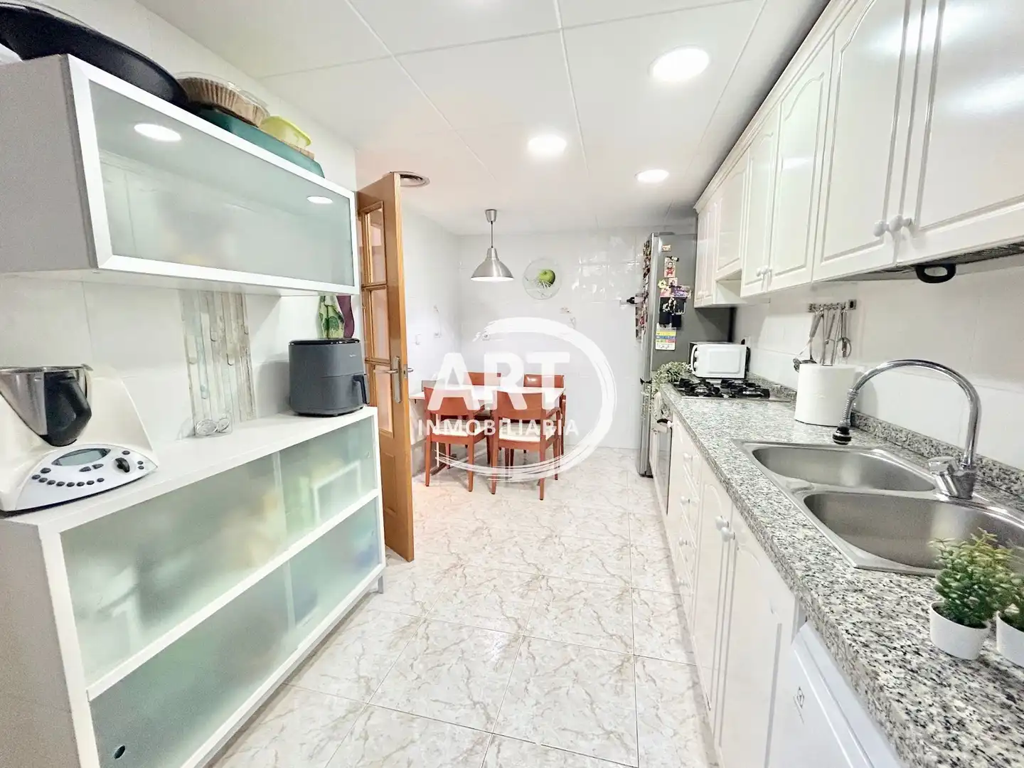Cocina de Casa adosada en venta en Bétera con Aire acondicionado, Calefacción y Terraza