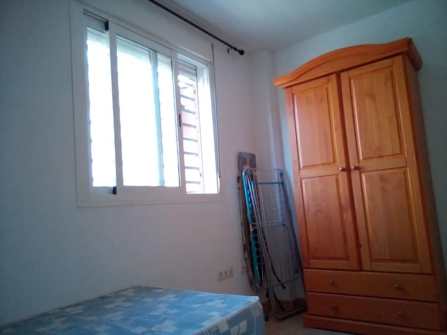 Habitación de Planta baja de alquiler en La Unión con Amueblado