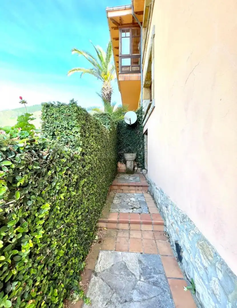 Jardín de Casa o chalet en venta en Piloña con Calefacción y Jardín privado