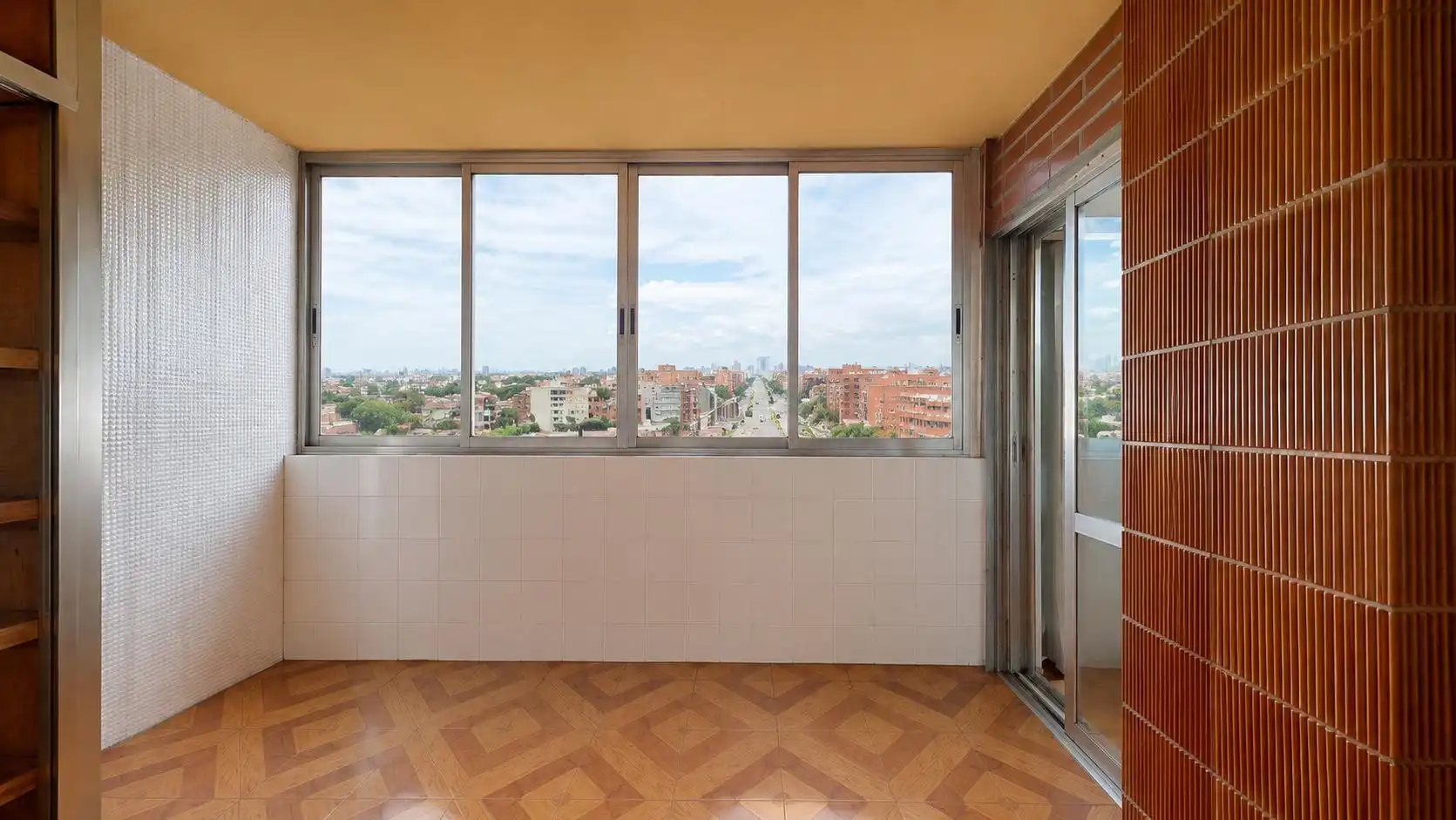 Terrassa de Pis en venda en Madrid amb Calefacció