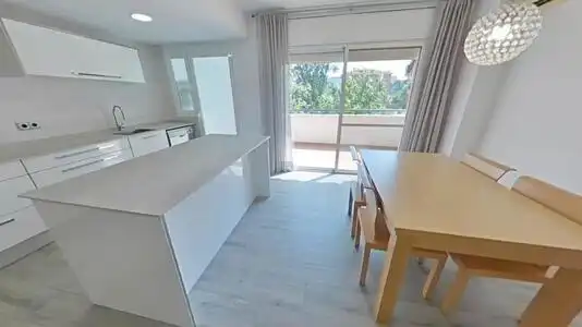 Cuina de Pis en venda en Polinyà amb Aire condicionat, Calefacció i Terrassa