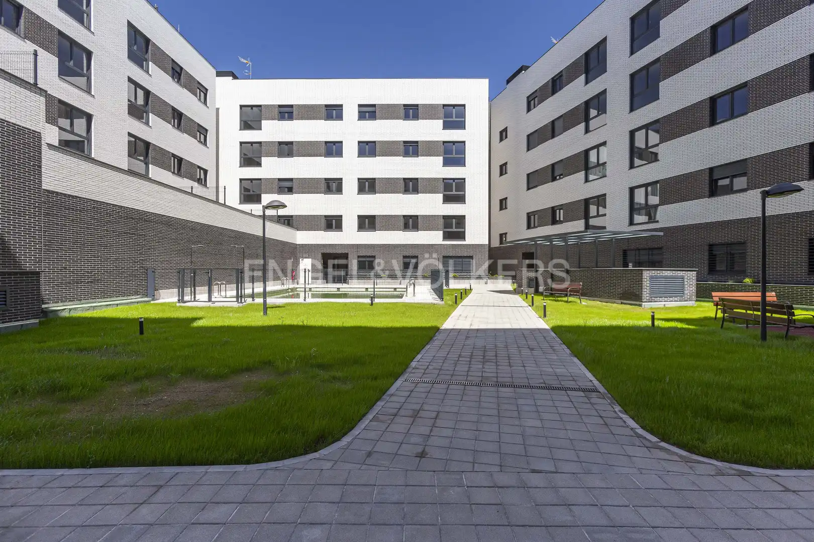 Flat for rent in Casco Histórico de Barajas