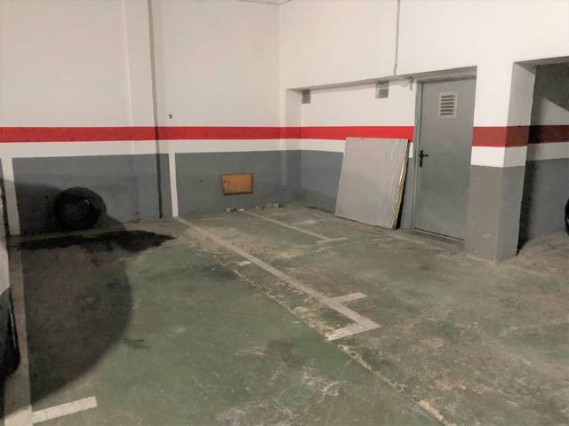 Garaje en Venta en Paseo de Juan Carlos I, 97 en Pajarillos Bajos